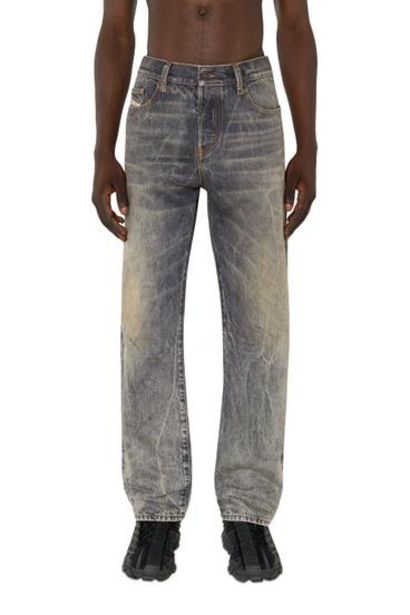 Оферта на Straight Jeans - 2020 D-VIKER за 395 лв. за DIESEL